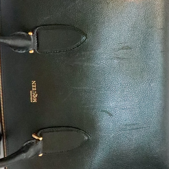 Alexander McQueen black zip-up 'Heroine' satchel/tote - Picture 13 of 15